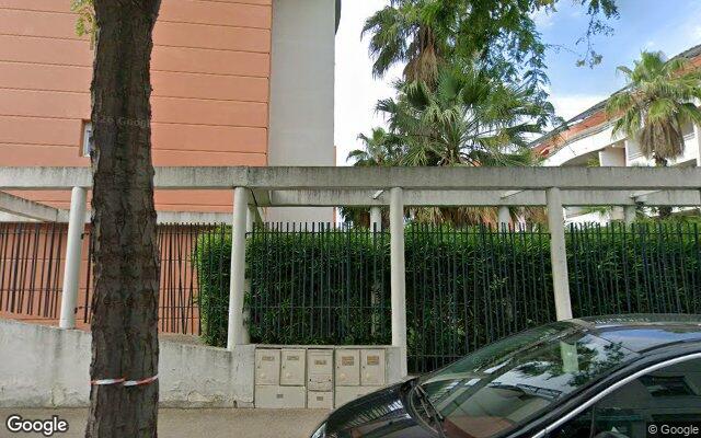 Façade : 420 avenue de la Bouvine, Nîmes
