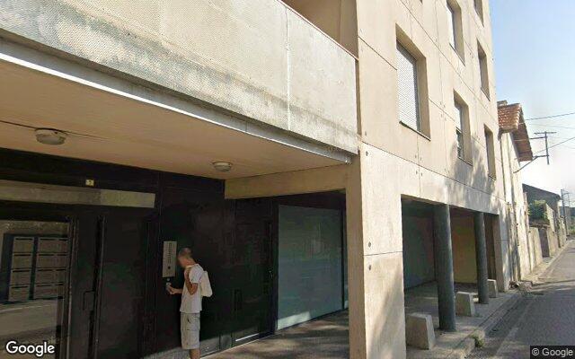 Façade : 7 rue Arnavielle, Nîmes