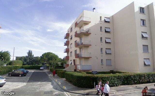 Façade : 2 rue Roger Vailland, Nîmes